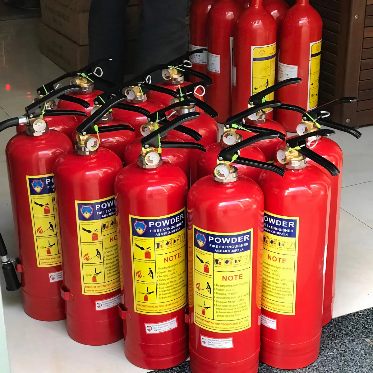 Binh-chua-chay-mfz4-so-4-noi-len-dieu-gi (5)